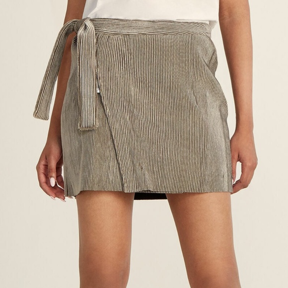 Scotch & Soda Dresses & Skirts - NWT $135 Scotch & Soda Ribbed Wrap Skirt